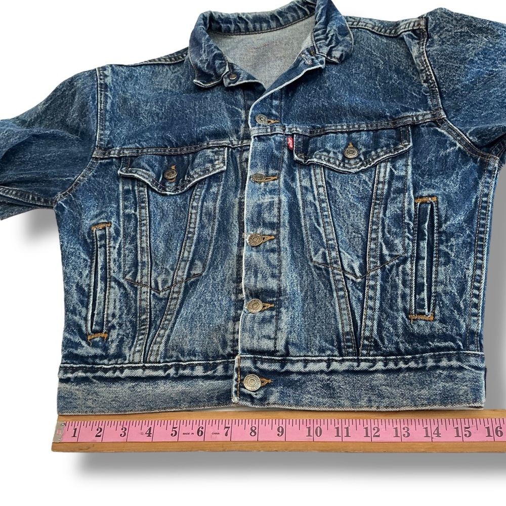Stone Washed Acid Washed Jean Jacket - Picture 9 of 14